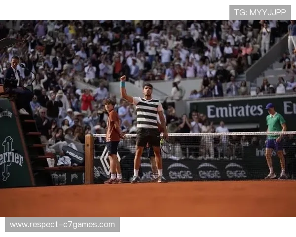 网坛焦点聚集大满贯赛季新星挑战卫冕冠军精彩对决